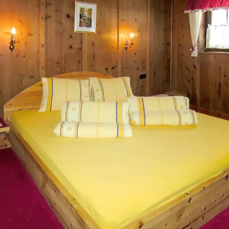 Hannelore-3 By Interhome سولدن